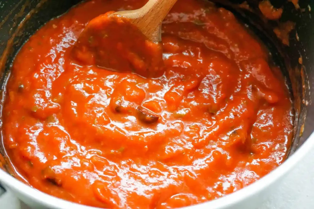 Traditional Tomato Sauce - Image 3